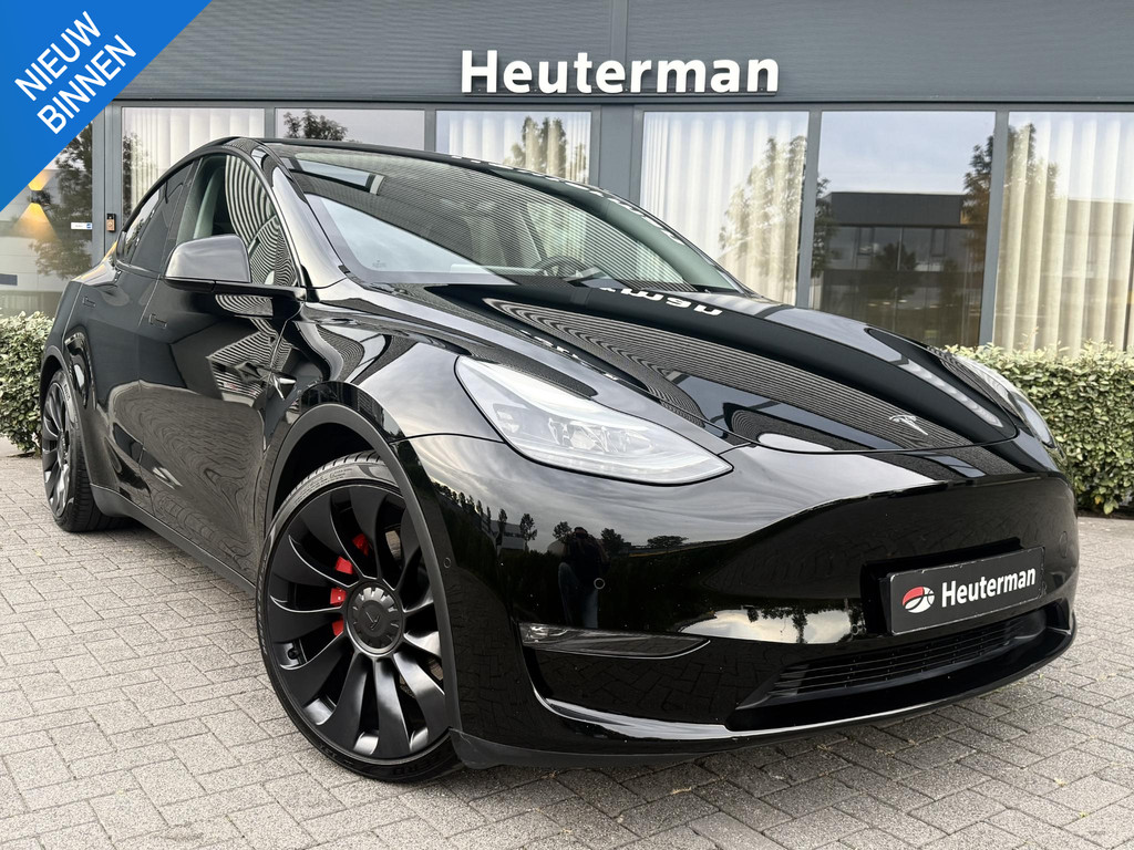 57102085